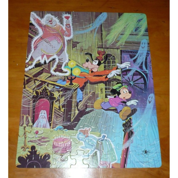 VTG Walt Disney Haunted House At Disneyland Jigsaw Puzzle Complete Mansion RARE - Picture 2 of 16